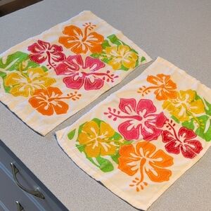 White Cotton Towel Set